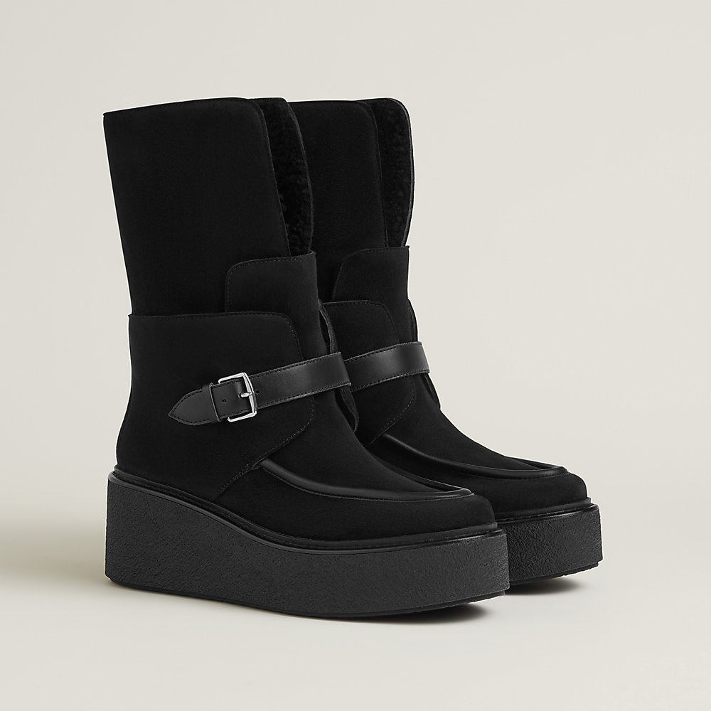 【オシャレで温かく】HERMES Bottines Hemisphere I've been stalking #4 for a while! @hermes Hemisphere Boots